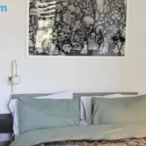 16 Big Comfy Studio - Great Location - Free Onsite Parking - Comfy Bed